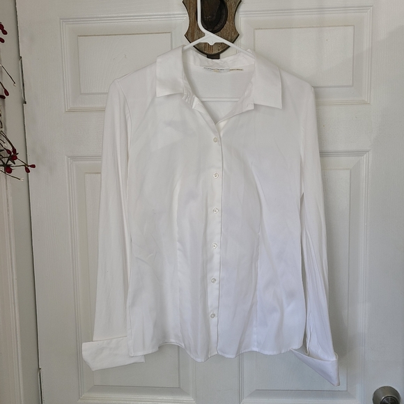 (1332) Calvin Klein Woman's Long Sleeve Blouse, Size: Medium Color: White - Picture 1 of 12